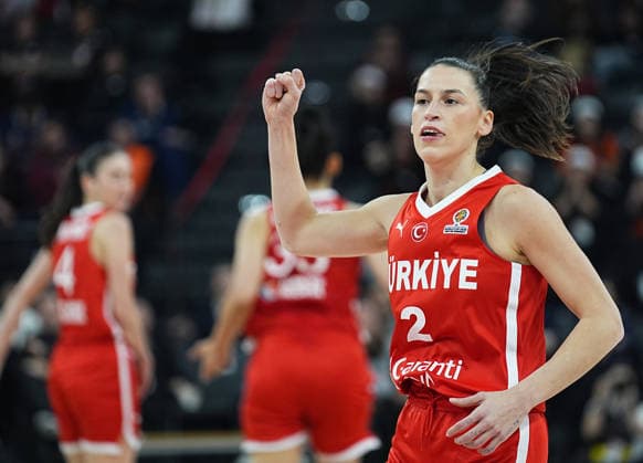 Turkiye v Canada - FIBA Women s Basketball World Cup Qualifiers ISTANBUL, TURKIYE – MARCH 11: Turkiye s player Sevgi Uzun (2) celebrates after scoring during the FIBA Women s Basketball World Cup Qualifiers Group C match between Canada and Turkiye at the Turkcell Basketball Development Center in Istanbul, Turkiye, on March 11, 2026. Esra Bilgin Anadolu Istanbul Turkey. Editorial use only. Please get in touch for any other usage.  Copyright: x2026xAnadoluxEsraxBilginx