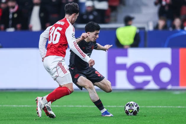 Soccer Champions League Round of 16 Bayer 04 Leverkusen FC Arsenal on 11 03 2026 at the BayArena in Leverkusen Martin Zubimendi Arsenal , left Ibrahim Maza Leverkusen , right xJRx