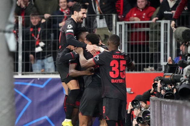 Football, UEFA Champions League 2025 2026, Round of 16, Bayer 04 Leverkusen vs FC Arsenal 11 03 2026 Bayarena Leverkusen, bayer 04 leverkusen torjubeln ,