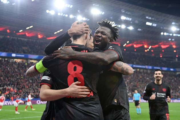 Jubel 1 0, Edmond Tapsoba Bayer 04 Leverkusen , Robert Andrich Bayer 04 Leverkusen , v re 11 03 2026, Football, UEFA Champions League 2025 2026, Round of 16, Bayer 04 Leverkusen FC Arsenal UEFA regulations prohibit any use of photographs as image sequences and or quasi video Leverkusen BayArena Nordrhein Westfalen Germany Team2