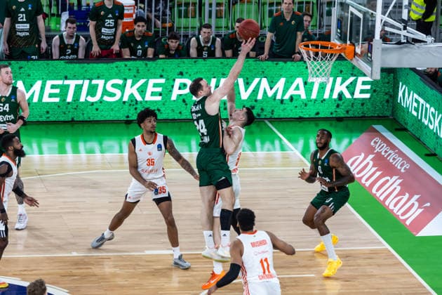 GER, BKT EuroCup, 2025 2026 season, round of 16, Cedevita Olimpija Ljubljana Niners Chemnitz 11 03 2026, Arena Stozice, Ljubljana, GER, BKT EuroCup, 2025 2026 season, round of 16, Cedevita Olimpija Ljubljana Niners Chemnitz David Skara Cedevita Olimpija Ljubljana 24 Photo Alexander Trienitz Ljubljana Arena Stozice Slovenia