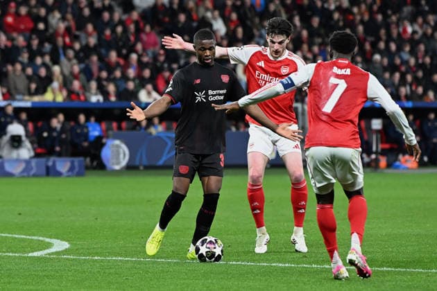 Christian Kofane Bayer 04 Leverkusen in action, on the ball, individual action during the UEFA Champions League 2025 26, Round of 16, First Leg, match between Bayer 04 Leverkusen and FC Arsenal, BayArena on March 11, 2026 in Leverkusen, Germany Photo by Ralf Treese DeFodi Images Christian Kofane Bayer 04 Leverkusen controls the ball during the UEFA Champions League 2025 26 Round of 16, First Leg, match between Bayer 04 Leverkusen and FC Arsenal at BayArena on February 24, 2026 in Leverkusen, Germany Photo by Ralf Treese DeFodi Images