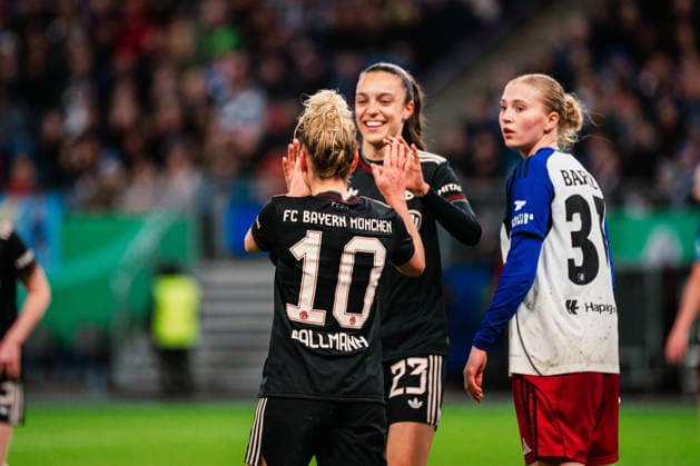 DFB Pokal Women Hamburger SV vs FC Bayern München,11 03 2026 GOAL, CHEER for 0 3 by Natalia Padilla Bidas FC Bayern München, 23 with Linda Dallmann FC Bayern München, 10 Soccer, DFB Pokal Women, Quarterfinal Hamburger SV vs FC Bayern München on 11 03 2026 at Volksparkstadion, Hamburg DFB REGULATIONS PROHIBIT ANY USE OF PHOTOGRAPHS AS IMAGE SEQUENCES AND OR QUASI VIDEO Copyright: xBEAUTIFULxSPORTS Tonhäuserx