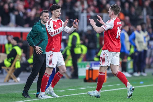Soccer Champions League Round of 16 Bayer 04 Leverkusen FC Arsenal on 11 03 2026 at the BayArena in Leverkusen Kai Havertz Arsenal , left is substituted for Viktor Gyökeres Arsenal , right xJRx