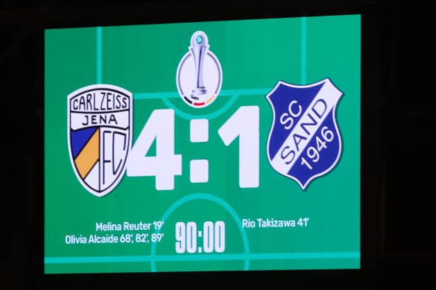 DFB Pokal Women FC Carl Zeiss Jena SC Sand 1946 11 03 26 The video wall with the final score of 4 1 for Jena Football, DFB Pokal Women, Quarterfinal FC Carl Zeiss Jena vs SC Sand 1946 on 11 03 26 at Ernst Abbe Sportfeld ad hoc arena, Jena DFL REGULATIONS PROHIBIT ANY USE OF PHOTOGRAPHS AS IMAGE SEQUENCES AND OR QUASI VIDEO Copyright: xBEAUTIFULxSPORTS JanxKaeferx