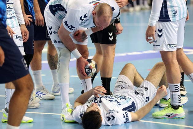 Plock 11.03.2026 Liga mistrzow pilka reczna mezczyzn faza grupowa sezon 2025 26 --- Group Chase mens handball EHF Champions League Orlen Wisla Plock - OTP Bank - Pick Szeged Borut Mackovsek Mate Fazekas Fot. Marcin Solarz FotoPyK NEWSPIX.PL --- newspix.pl 