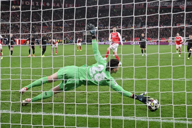 Kai Havertz FC Arsenal converts the penalty against goalkeeper Janis Blaswich Bayer 04 Leverkusen 1 1 11 03 2026, Football, UEFA Champions League 2025 2026, Round of 16, Bayer 04 Leverkusen FC Arsenal UEFA regulations prohibit any use of photographs as image sequences and or quasi video Leverkusen BayArena Nordrhein Westfalen Germany Team2