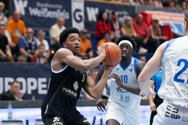 Marcus Foster MBC, 5 , Jonathan Bernie Andre BKO, 10 , Dominik Zak BKO, 22 , Syntainics MBC vs BK Olomoucko, European North Basketball League, Round of 16, 2025 26, Germany, Czech Republic, 11 03 2026 Weissenfels Stadthalle Sachsen Anhalt Germany