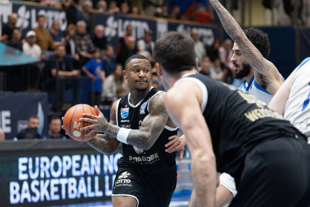 Charles Callison MBC, 23 , Jure Planinic MBC, 44 , Marek Ayers Nelson BKO, 0 , Syntainics MBC vs BK Olomoucko, European North Basketball League, Round of 16, 2025 26, Germany, Czech Republic, 11 03 2026 Weissenfels Stadthalle Sachsen Anhalt Germany