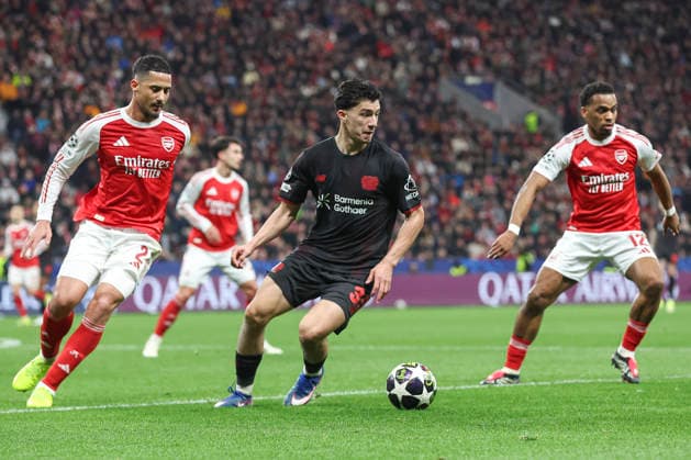 William Saliba Arsenal FC , Ibrahim Maza Bayer 04 Leverkusen and JurriÃ n Timber Arsenal FC battle for the ball during the UEFA Champions League 2025 26 Round of 16 First Leg match between Bayer 04 Leverkusen and Arsenal FC at BayArena on March 11, 2026 in Leverkusen, Germany Photo by Oliver Kaelke DeFodi Images