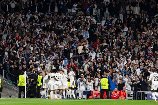 Real Madrid C F v Manchester City UEFA Champions League 2025 26 Round of 16 First Leg match Real Madrid C F v Manchester City UEFA Champions League 2025 26 Round of 16 First Leg match Federico Valverde of Real Madrid C celebrates his during the UEFA Champions League 2025 26 Round of 16 First Leg match between Real Madrid and Manchester City at Estadio Santiago Bernabeu on March 11, 2026 in Madrid Madrid, Spain Madrid Madrid Spain Real Madrid C F v Manchester City UEFA Champions League 2025 Copyright: xALEJANDROxMATIASx