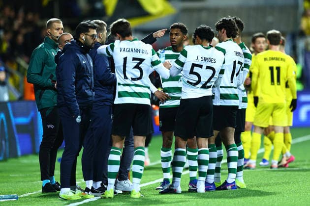 Football, Champions League 2025 2026 Bodo Glimt Sporting Lisbon Bodo 20260311 Sporting s players during the Champions League football match between Bodo Glimt and Sporting Lisbon at Aspmyra Stadium Photo Mats Torbergsen NTB Bodo Norway EDITORIAL USE ONLY RESTRICTED USE FOR BETTING COMPANIES  Copyright: xMatsxTorbergsenx xNTBx
