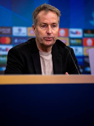 LEVERKUSEN, GERMANY - MARCH 11: Bayer 04 Leverkusen head coach Kasper Hjulmand attends a press conference, PK, Pressekonferenz after the UEFA Champions League 2025 26 Round of 16 First Leg match between Bayer 04 Leverkusen and Arsenal FC at BayArena on March 11, 2026 in Leverkusen, Germany.  Copyright: xRenexNijhuis MBxMediax