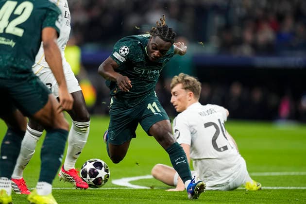March 11, 2026, Madrid, Madrid, Spain: Jeremy Doku of Manchester City in action during the UEFA Champions League 2025 26 Round of 16 First Leg match between Real Madrid C.F. and Manchester City at Bernabeu stadium on March 11, 2026, in Madrid, Spain. Madrid Spain - ZUMAa181 20260311_zaa_a181_054 Copyright: xOscarxJ.xBarrosox