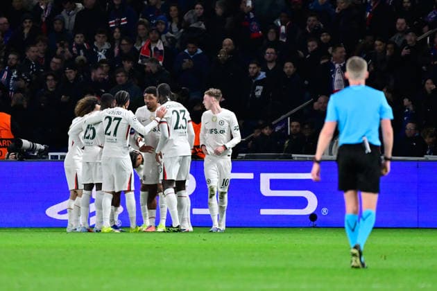 FOOTBALL : PSG vs Chelsea - Ligue des Champions - 11 03 2026 Malo Gusto of Chelsea celebrates with teammates during the UEFA Champions League match between Paris Saint Germain and Chelsea FC at Parc Des Princes on March 11 , 2026 in Paris, France. ( Photo by Federico Pestellini PsnewZ ) ParisFrance  Copyright: xFedericoxPestellinix