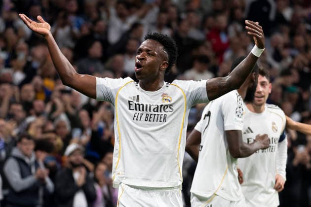Real Madrid C F v Manchester City UEFA Champions League 2025 26 Round of 16 First Leg match Vinicius Junior of Real Madrid celebrates the goal of Federixo Valverde during the UEFA Champions League 2025 26 Round of 16 First Leg match between Real Madrid and Manchester City at Estadio Santiago Bernabeu on March 11, 2026 in Madrid, Spain Madrid Madrid Spain Real Madrid C F v Manchester City UEFA Champions League 2025 Copyright: xALEJANDROxMATIASx