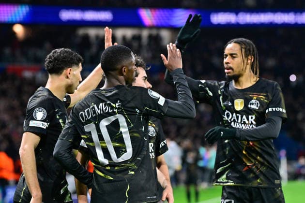 FOOTBALL : PSG vs Chelsea - Ligue des Champions - 11 03 2026 Ousmane DEMBELE of Paris Saint Germain celebrates with teammates during the UEFA Champions League match between Paris Saint Germain and Chelsea FC at Parc Des Princes on March 11 , 2026 in Paris, France. ( Photo by Federico Pestellini PsnewZ ) ParisFrance  Copyright: xFedericoxPestellinix