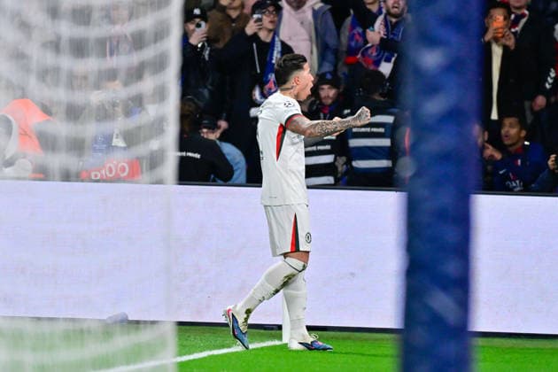 FOOTBALL : PSG vs Chelsea - Ligue des Champions - 11 03 2026 Enzo Fernandez of Chelsea celebrates after scoring during the UEFA Champions League match between Paris Saint Germain and Chelsea FC at Parc Des Princes on March 11 , 2026 in Paris, France. ( Photo by Federico Pestellini PsnewZ ) ParisFrance  Copyright: xFedericoxPestellinix