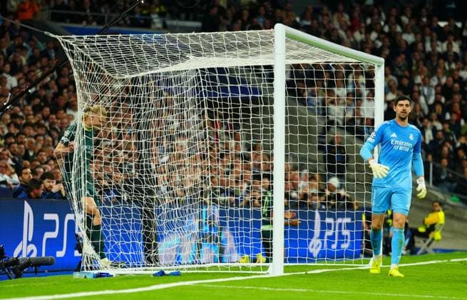 Erling Haaland of Manchester City ends up in the back of the net after Antonio Rüdiger of Real Madrid cleared an effort as he shaped to shoot Real Madrid v Manchester City, UEFA Champions League, Round of 16, First Leg, Football, Bernabeu, Madrid, Spain - 11 Mar 2026Madrid Bernabeu Spain EDITORIAL USE ONLY No use with unauthorised audio, video, data, fixture lists, club league logos or live services. Online in-match use limited to 120 images, no video emulation. No use in betting, games or single club league player publications.  Copyright: xJavierxGarcia Shutterstockx 16746741ap