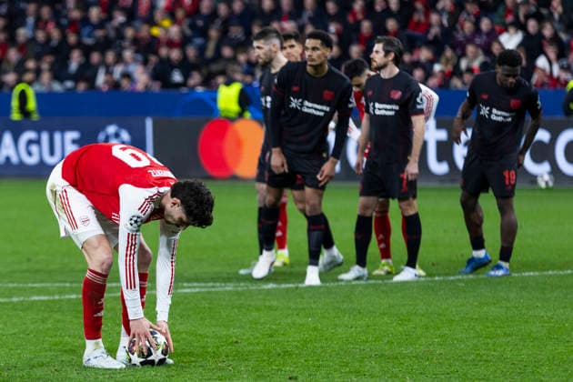 LEVERKUSEN, GERMANY - MARCH 11: Kai Havertz (FC Arsenal, 29) preparing to take the penalty during the UEFA Champions League match between Bayer Leverkusen vs. FC Arsenal in the first leg of the round of 16 at BayArena on March 11th, 2026 in Leverkusen, Germany. NRW Germany Copyright: xBEAUTIFULxSPORTS JulianxMeuselx