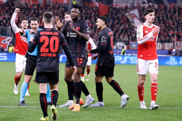 MELER displeasure Referee TUR points to the 11m spot right HAVERTZ Kai Team Arsenal FC UEFA Championsleague season 2025 2026 Round of 16 match Bayer 04 Leverkusen Arsenal FC on 11 03 2026 in Leverkusen DFL REGULATIONS PROHIBIT ANY USE OF PHOTOGRAPHS as IMAGE SEQUENCES and or QUASI VIDEO Copyright: xLacixPerenyix