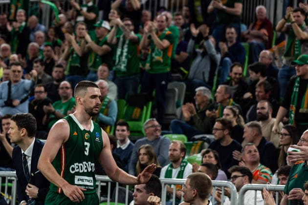 GER, BKT EuroCup, 2025 2026 season, round of 16, Cedevita Olimpija Ljubljana Niners Chemnitz 11 03 2026, Arena Stozice, Ljubljana, GER, BKT EuroCup, 2025 2026 season, round of 16, Cedevita Olimpija Ljubljana Niners Chemnitz Rok Radovic Cedevita Olimpija Ljubljana 3 walks off the court Photo Alexander Trienitz Ljubljana Arena Stozice Slovenia