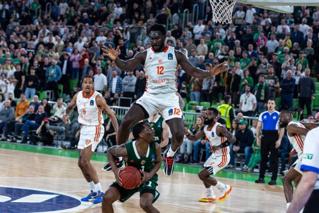 GER, BKT EuroCup, season 2025 2026, eighth final, Cedevita Olimpija Ljubljana Niners Chemnitz 11 03 2026, Arena Stozice, Ljubljana, GER, BKT EuroCup, season 2025 2026, eighth final, Cedevita Olimpija Ljubljana Niners Chemnitz Umoja Gibson Cedevita Olimpija Ljubljana 1 , Amadou Sow Niners Chemnitz, 12 Photo Alexander Trienitz Ljubljana Arena Stozice Slovenia