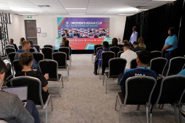 ASIAN CUP WOMEN NORTH KOREA PRESSER, Ri Song-ho, head coach of North Korea and player Choe Il-son of North Korea are seen during a North Korea Asian Cup press conferance at HBF Park, in Perth, Thursday, March 12, 2026. ( NO ARCHIVING PERTH WESTERN AUSTRALIA AUSTRALIA  Copyright: xRICHARDxWAINWRIGHTx 20260312154945255022