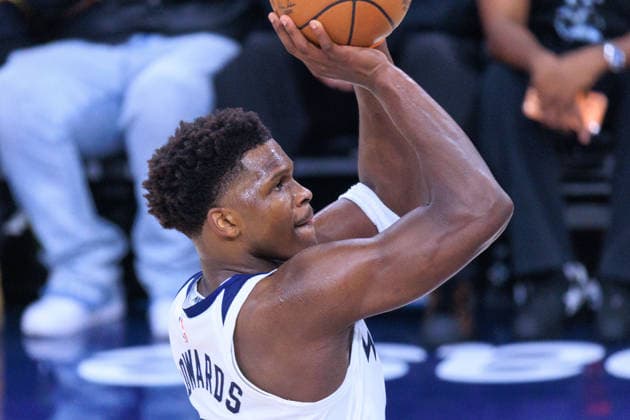 March 11, 2026, Inglewood, California, USA: Anthony Edwards 5 of the Minnesota Timberwolves puts up a free throw during a 2026 NBA, Basketball Herren, USA regular season game against the Los Angeles Clippers on Wednesday March 11, 2026 at Intuit Dome Arena in Inglewood, California. JAVIER ROJAS PI Inglewood USA - ZUMAp124 20260311_zaa_p124_054 Copyright: xJavierxRojasx