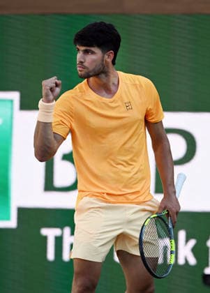 INDIAN WELLS, CA - MARCH 11: Carlos Alcaraz (ESP) reacts after winning a point during an ATP, Tennis Herren tennis match during the BNP Paribas Open played on March 11, 2026 at the Indian Wells Tennis Garden in Indian Wells, CA. (Photo by John Cordes Icon Sportswire) TENNIS: MAR 11 BNP Paribas Open EDITORIAL USE ONLY Icon506260311022