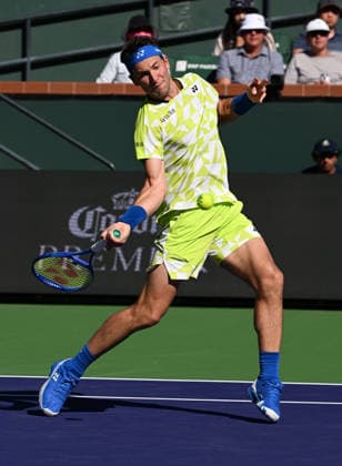 INDIAN WELLS, CA - MARCH 11: Casper Rudd (NOR) returns the ball during an ATP, Tennis Herren tennis match during the BNP Paribas Open played on March 11, 2026 at the Indian Wells Tennis Garden in Indian Wells, CA. (Photo by John Cordes Icon Sportswire) TENNIS: MAR 11 BNP Paribas Open EDITORIAL USE ONLY Icon506260311066