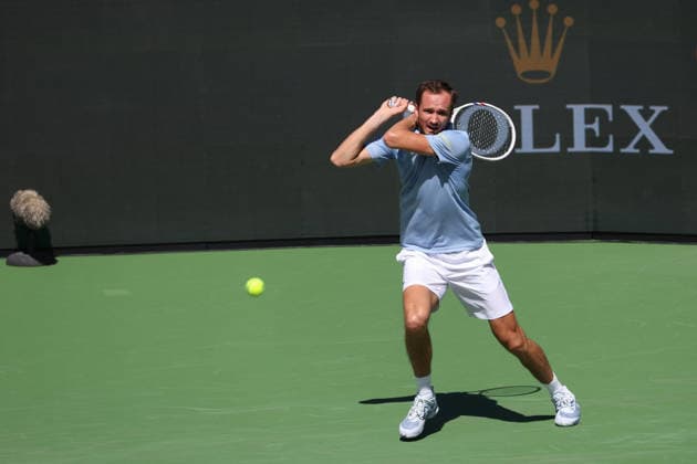 INDIAN WELLS, CA - MARCH 11: Daniil Medvedev hits a backhand during the BNP Paribas Open on March 11, 2026 at Indian Wells Tennis Garden in Indian Wells, CA. (Photo by George Walker Icon Sportswire) TENNIS: MAR 11 BNP Paribas Open EDITORIAL USE ONLY Icon260311034