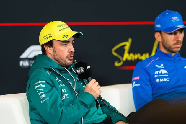 Formula 1 Heineken Chinese Grand Prix 2026 Levi Erb OVERTAKE MAXPPP - Shanghai 12 03 2026 press conference, PK, Pressekonferenz 14 ALONSO Fernando (esp), Aston Martin Aramco Formula One Team, portrait at the Formula 1 Heineken Chinese Grand Prix 2026, the 2nd round of the 2026 FIA Formula 1 World Championship, WM, Weltmeisterschaft at the Shanghai International Circuit in Shanghai, China, from 12 to 15 March 2026 Shanghai Shanghai International Circuit China  Copyright: xOVERTAKE MAXPPPxLevixErbx OVT202603120718 OVT202603120718