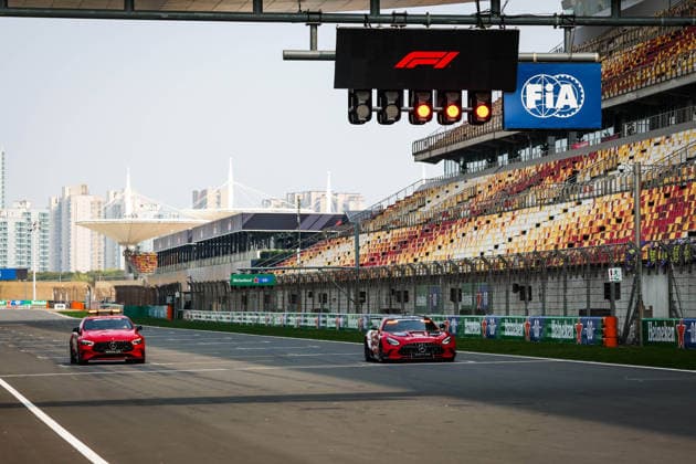 F1 - CHINESE GRAND PRIX 2026 FIA Mercedes-AMG GT Black Series Safety Car and FIA Mercedes-AMG GT 63 S 4MATIC+ Medical Car in action during the Formula 1 Heineken Chinese Grand Prix 2026, 2nd round of the 2026 Formula One World Championship, WM, Weltmeisterschaft from March 13 to 15, 2026 on the Shanghai International Circuit, in Shanghai, China - ShanghaiChina  Copyright: xFLORENTxGOODENx