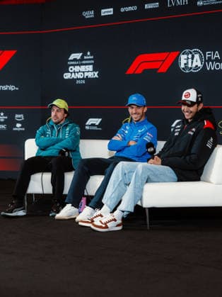 Formula 1 Chinese Grand Prix 2026 Esteban Ocon (TGR Haas F1 Team, 31), Pierre Gasly (BWT Alpine F1 Team, 10) and 14Fernando Alonso (Aston Martin Aramco Formula One Team, 14) at the press conference, PK, Pressekonferenz on media day at the Chinese GP 2026 12 03 2026