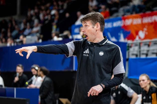 Basketball Villeurbanne 11 03 2026 Wommen™s Basketball World Cup 2026 Qualifying Tournament Germany GER South Korea KOR Olaf Lange Germany, Coach