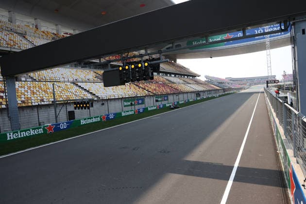 12 03 2026, Shanghai International Circuit, Shanghai, Formula 1 Grand Prix of China 2025 , in the picture The start and finish straight in Shanghai Photo by Milan Klemenc Hasan Bratic DeFodi Images