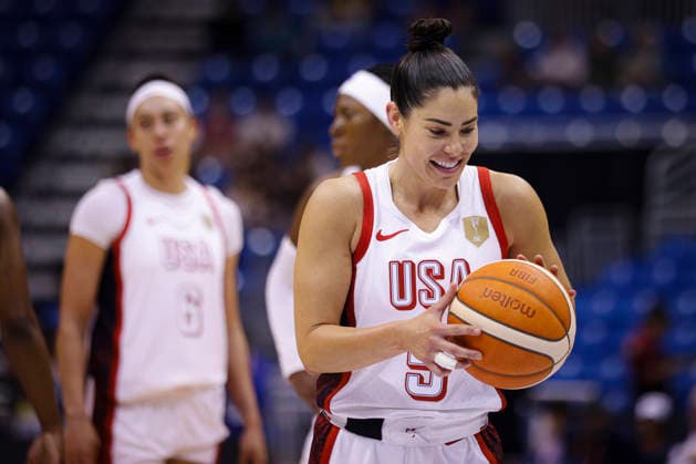 2026 World Cup Qualifying Tournament - USA Women s national team, Nationalteam V Senegal Kelsey Plum plays during the game at the 2026 FIBA World Cup Qualifying Tournament between USA and Senegal in San Juan, Puerto Rico, on March 11, 2026, at Coliseo Jose Miguel Agrelot. San Juan Puerto Rico  Copyright: xEdgardoxMedinax originalFilename:medinamillan-notitle260311_nprVE.jpg