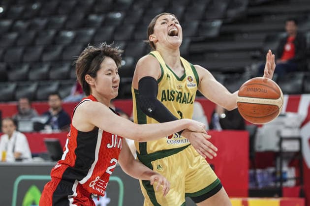 Australia v Japan - 2026 FIBA Women s Basketball World Cup qualification ISTANBUL, TURKIYE - MARCH 12: Jade Melbourne of Australia in action against Kokoro Tanaka of Japan during 2026 FIBA Women s Basketball World Cup qualification Group C match between Australia and Japan at Basketball Development Center in Istanbul, Turkiye on March 12, 2026. Beyza Comert Anadolu Istanbul Turkey. Editorial use only. Please get in touch for any other usage.  Copyright: x2026xAnadoluxBeyzaxComertx