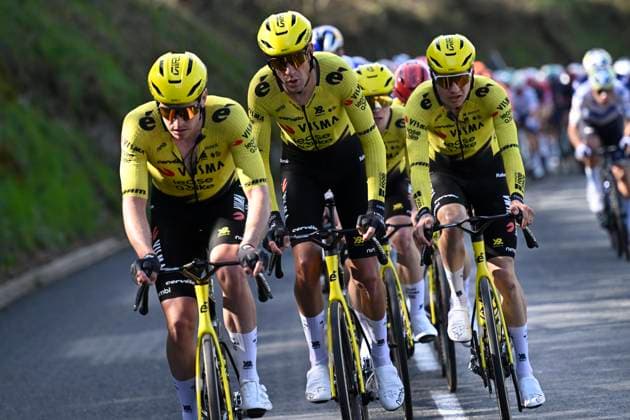 Paris Nice 2026 Stage 5 COLOMBIER-LE-VIEUX, FRANCE - MARCH 12 : Armirail Bruno (FRA) of Team Visma I Lease a Bike leading the peloton during stage 5 of the 84th edition of Paris - Nice an UCI World Tour 2.UWT cycling road race stage for Men Elite of 205.4 km with start in Cormoranche-sur-Saone and finish in Colombier-le-Vieux on March 12, 2026 in Colombier-le-Vieux, France, 12 03 2026 ( Motordriver Guy De Vuyst - Colombier-le-Vieux France  Copyright: xNicoxVereeckenx