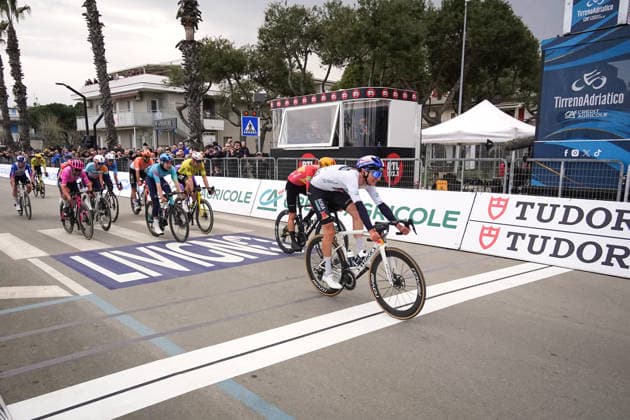 Giulio Pellizzari of Red Bull Bora Hansgrohe on the finish line during the 213-kilometer Stage 4 of the Tirreno-Adriatico cycling race from Tagliacozzo to Martinsicuro - Italy,- Thursday, March 12, 2026. - cycling .  Copyright: xMassimoxPaolone LaPressex