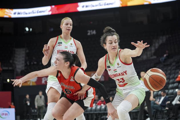 Hungary v Canada - FIBA Women s World Cup Qualifiers ISTANBUL, TURKIYE - MARCH 12: Hungary’s Panka Dul (33) and Canada’s Bridget Carleton (6) battle for the ball during the FIBA Women s Basketball World Cup Qualifiers Group C match between Hungary and Canada at the Turkcell Basketball Development Center in Istanbul, Turkiye, on March 12, 2026. Beyza Comert Anadolu Istanbul Turkey. Editorial use only. Please get in touch for any other usage.  Copyright: x2026xAnadoluxBeyzaxComertx