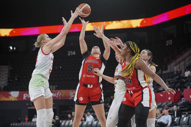 Hungary v Canada - FIBA Women s World Cup Qualifiers ISTANBUL, TURKIYE - MARCH 12: Hungary’s Dorka Juhasz (L) and Canada’s Kia Nurse (5) battle for the ball during the FIBA Women s Basketball World Cup Qualifiers Group C match between Hungary and Canada at the Turkcell Basketball Development Center in Istanbul, Turkiye, on March 12, 2026. Beyza Comert Anadolu Istanbul Turkey. Editorial use only. Please get in touch for any other usage.  Copyright: x2026xAnadoluxBeyzaxComertx