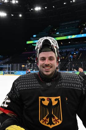 Para Ice hockey, Eishockey - Millano Cortina 2026 Winter Paralympics: Day 6 - Classification Game 5 - 8 Para Ice Hockey - Milano Cortina 2026 Winter Paralympics: Day 6 MILANO SANTAGIULIA ICE HOCKEY ARENA MILANO, ITALY - MARCH 12: Classification Game 5 - 8 Slovakia (SVK) - Germany (GER) MUEHLHANS Veit (No. 22, Athlet, Goalkeeper, 10.10.1996, Club ESV Dachau Woodpeckers) (Photo by RALF KUCKUCK) Copyright 2026 Ralf Kuckuck Milano Milano Santagiulia Ice Hockey Arena Italy