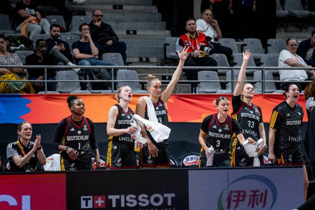 Basketball Villeurbanne 12 03 2026 Wommen™s Basketball World Cup 2026 Qualifying Tournament Philippines PHI Germany GER Cheers Germany