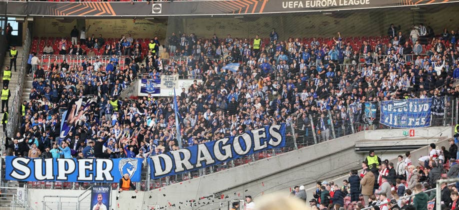 12 03 2026, Stuttgart, Football UEFA Europa League, Season 2025 2026, VfB Stuttgart vs FC Porto, Porto Fans, Fan, Spectator