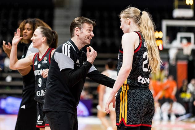 LYON-VILLEURBANNE, FRANCE - MARCH 12: Olaf Lange (Head Coach Germany) coaches Frieda Buehner (Bühner, Buhner Germany, 20) during the FIBA Women™s World Cup Qualifying Tournament match between Philippines (PHI) vs. Germany (GER) at Astroballe on matchday 2 of the FIBA Women™s World Cup Qualifying Tournament on March 12, 2026 in Lyon-Villeurbanne, France. France Copyright: xSteffiexWunderlx
