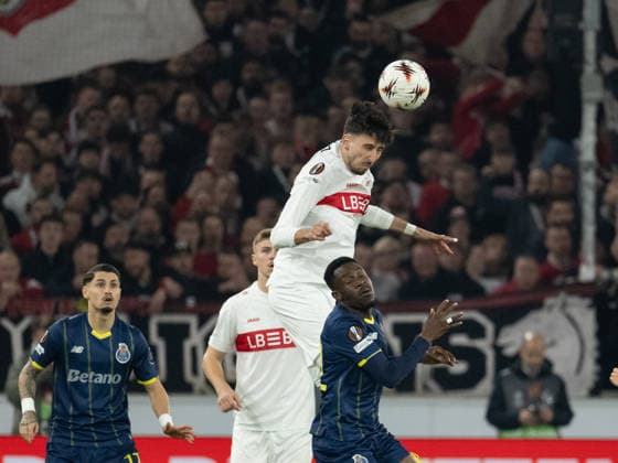 v li Atakan Karazor VfB Stuttgart, 16 , Zaidu FC Porto, 12 GER, VfB Stuttgart vs FC Porto, Football, UEFA Europa League, Men, Round of 16, First leg, 2025 2026 season, 13 03 2026, GER, VfB Stuttgart vs FC Porto, Football, UEFA Europa League, Men, Round of 16, First leg, 2025 2026 season, 13 03 2026 Stuttgart Copyright: xEibner-Pressefoto WolfgangxFrankx EP_WFK