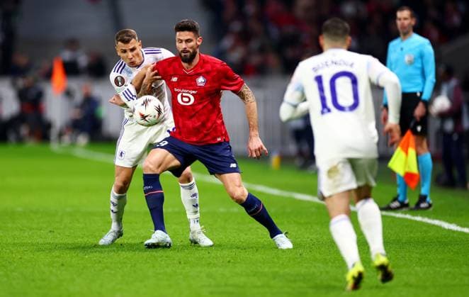 Lucas Digne of Aston Villa and Olivier Giroud of Lille. Lille v Aston Villa, UEFA Europa League, Round of 16, First Leg, Football, Stade Pierre-Mauroy, Lille, France - 12 Mar 2026Lille Stade Pierre-Mauroy France EDITORIAL USE ONLY No use with unauthorised audio, video, data, fixture lists, club league logos or live services. Online in-match use limited to 120 images, no video emulation. No use in betting, games or single club league player publications. Copyright: xJamesxMarsh Shutterstockx 16746748ar