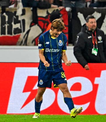 12 03 2026, Football UEFA Europa League 2025 2026 Round of 16, VfB Stuttgart FC Porto, in the MHP Arena Stuttgart, Rodrigo Mora FC Porto cheers DFL and DFB regulations prohibit any use of photographs as image sequences and or quasi video